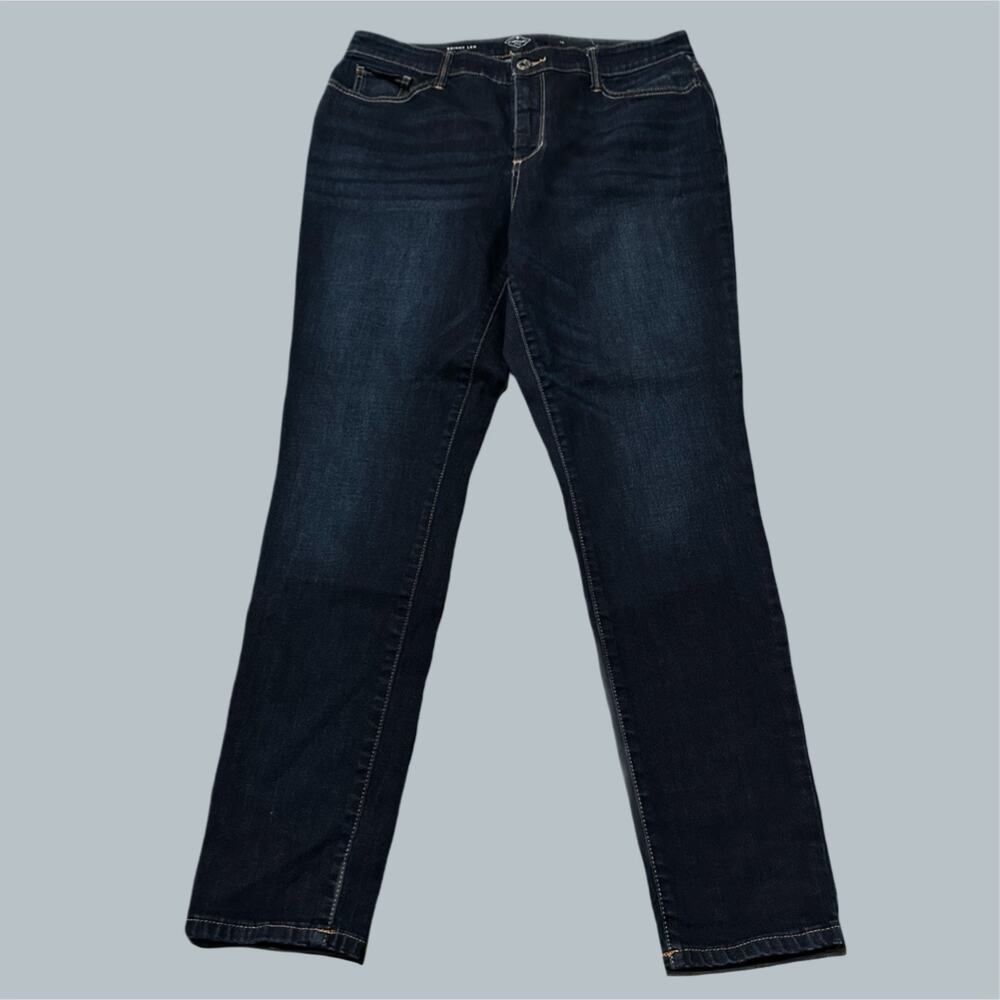st johns bay Women’s size 14 skinny leg dark wash high rise jeans pants